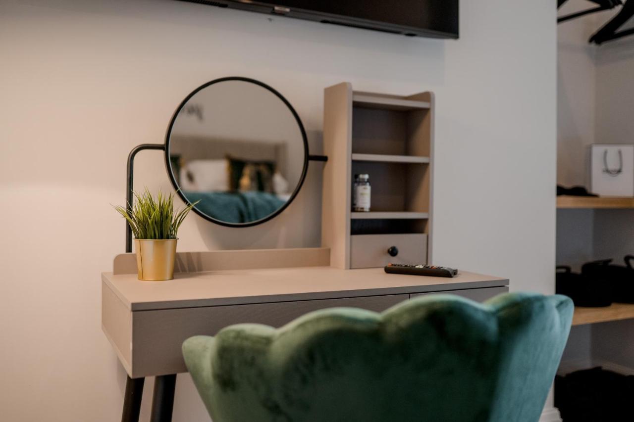 York Place One Harrogate Extérieur photo